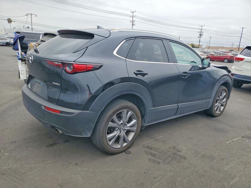 Photo 3 from auction – 2025 MAZDA CX-30 with VIN 3MVDMBDM0SM780255