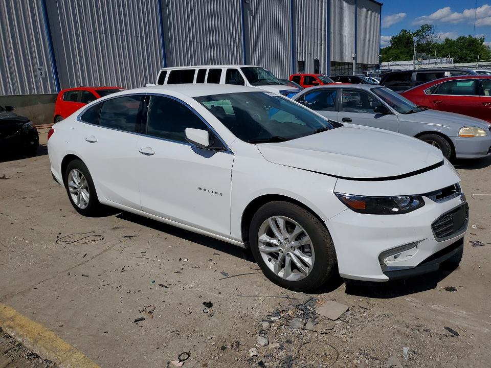Photo 4 from auction – 2017 CHEVROLET MALIBU with VIN 1G1ZE5ST8HF239116