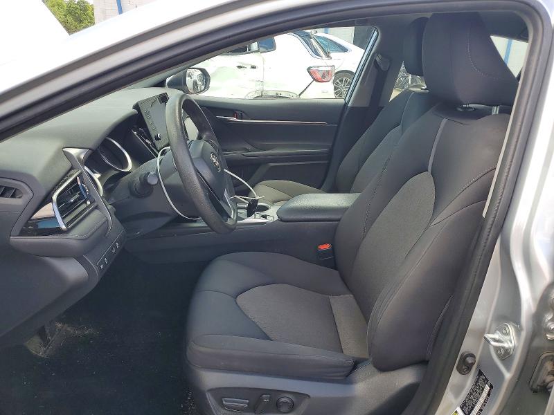 Photo 7 from auction – 2023 TOYOTA CAMRY with VIN 4T1C31AK2PU052724