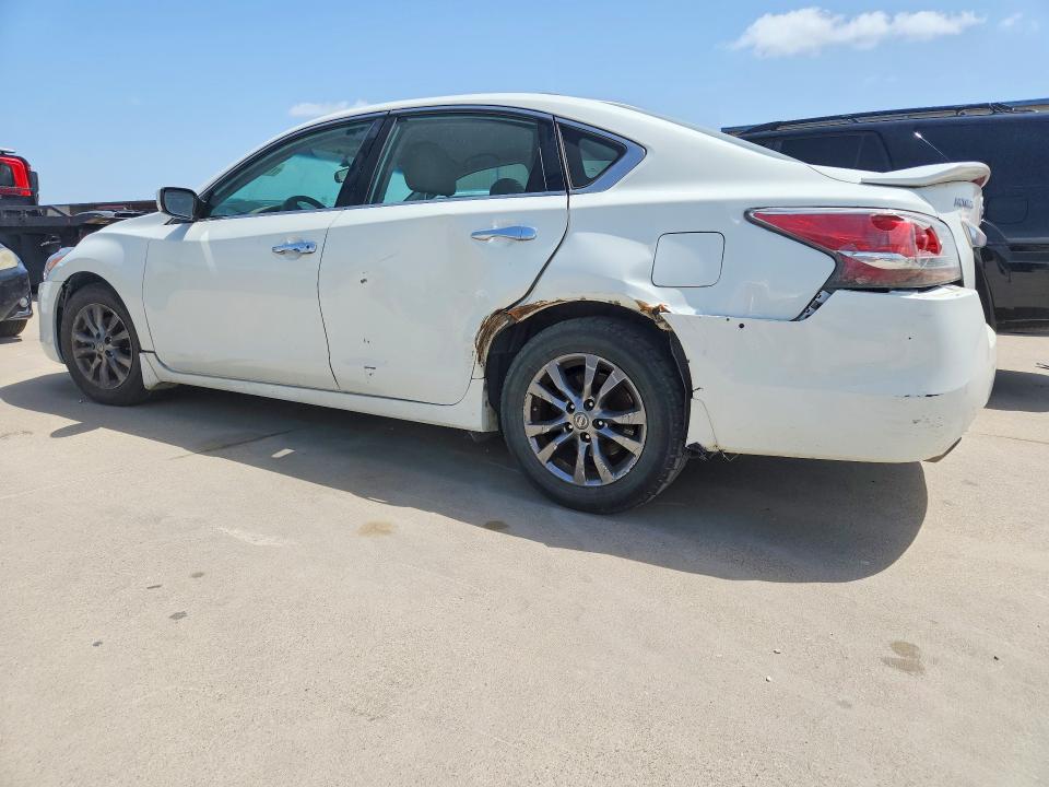 Photo 2 from auction – 2015 NISSAN ALTIMA with VIN 1N4AL3AP4FN905447