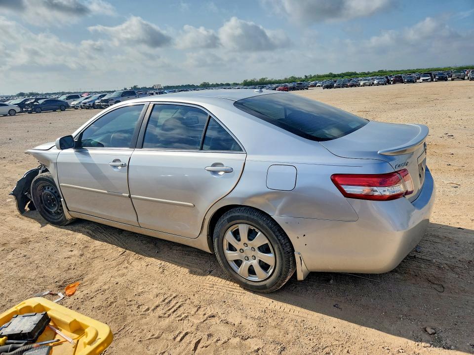 Photo 2 from auction – 2011 TOYOTA CAMRY with VIN 4T1BF3EK5BU188847