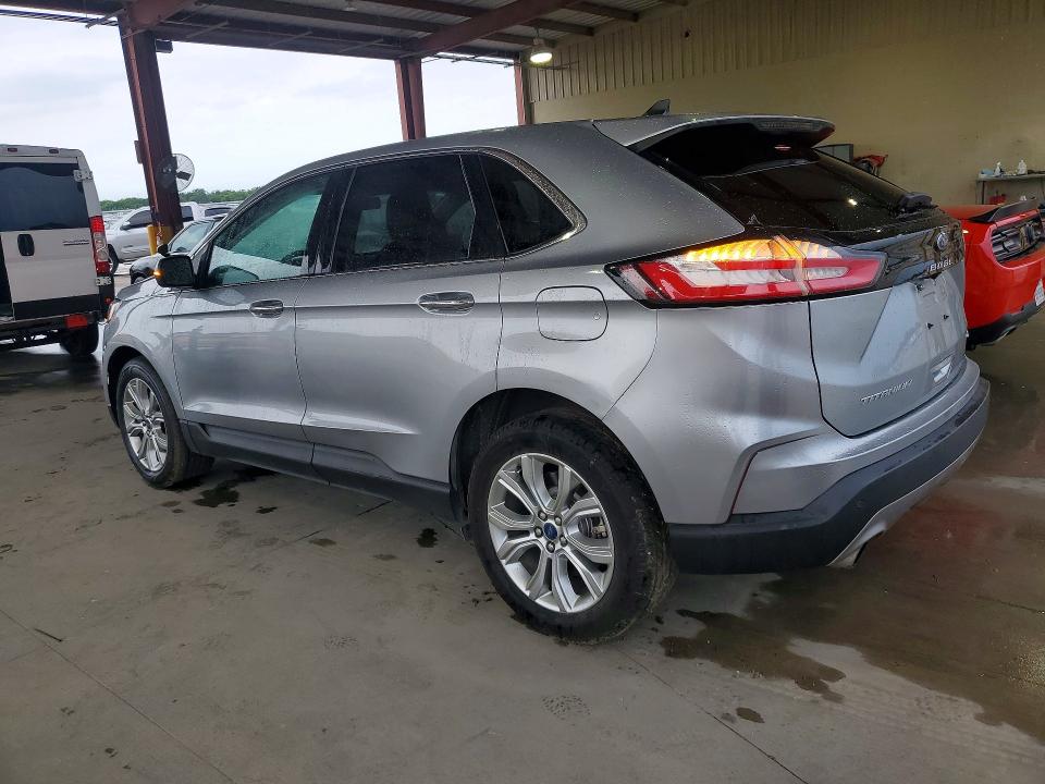 Photo 2 from auction – 2022 FORD EDGE with VIN 2FMPK4K9XNBB04458
