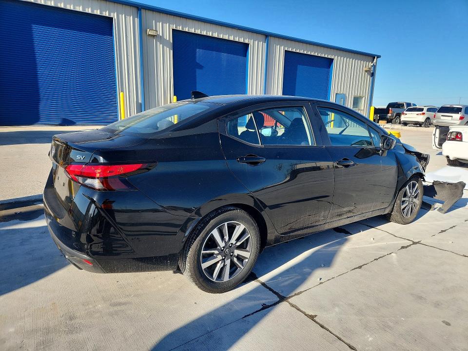 Photo 3 from auction – 2023 NISSAN VERSA with VIN 3N1CN8EV3PL826150