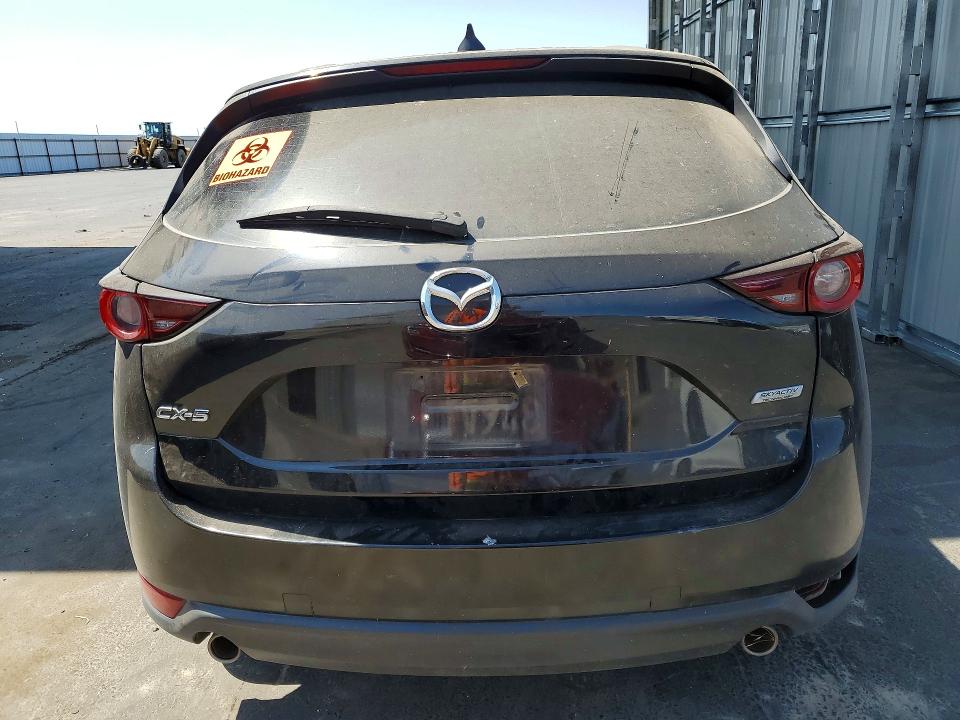 Foto 6 de la subasta – 2018 MAZDA CX-5 con VIN JM3KFABM9J1438645