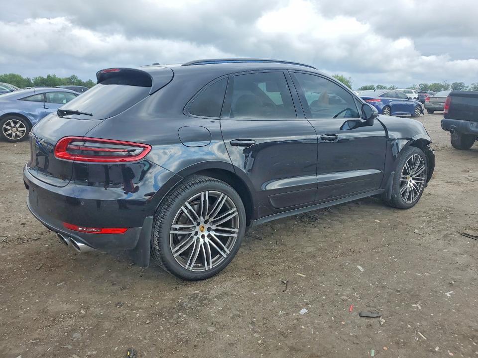 Photo 3 from auction – 2018 PORSCHE MACAN with VIN WP1AA2A5XJLB21608