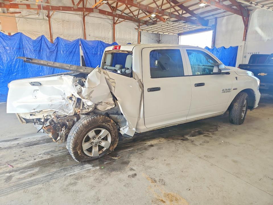 Снимка 3 от търг – 2015 RAM 1500 с VIN 1C6RR7KTXFS737918