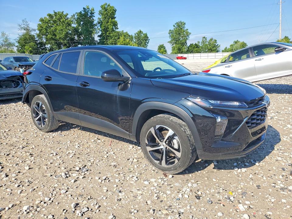 Photo 4 from auction – 2024 CHEVROLET TRAX with VIN KL77LGE26RC021064
