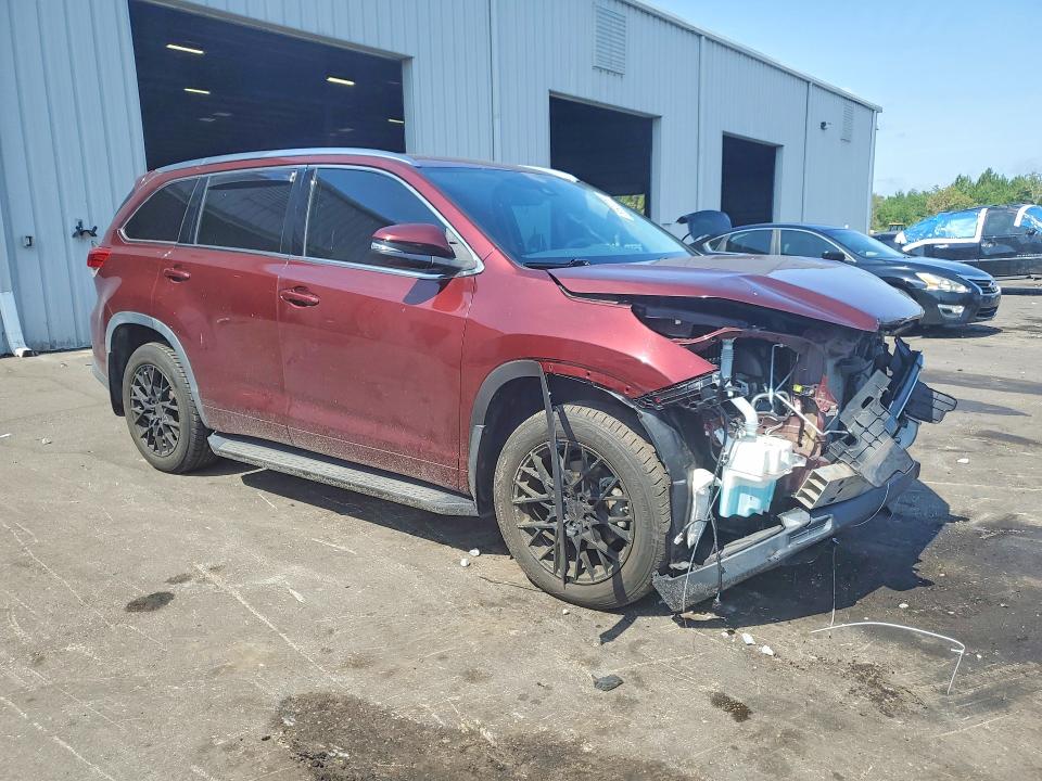 Photo 4 from auction – 2019 TOYOTA HIGHLANDER with VIN 5TDDZRFH3KS744961