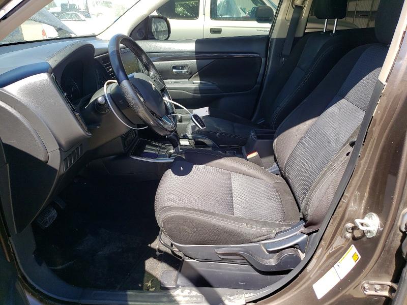 Photo 7 from auction – 2017 MITSUBISHI OUTLANDER with VIN JA4AD3A30HZ002450