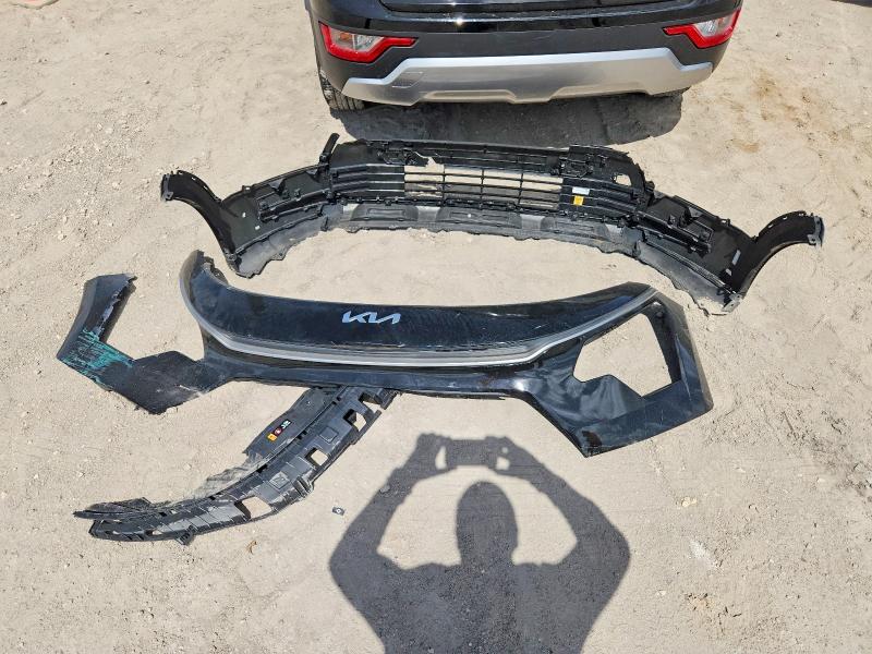 Photo 13 from auction – 2023 KIA NIRO with VIN KNDCP3LE6P5115958