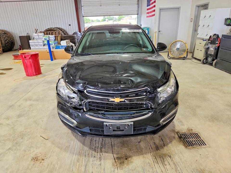 Photo 5 from auction – 2015 CHEVROLET CRUZE with VIN 1G1PC5SB9F7221932