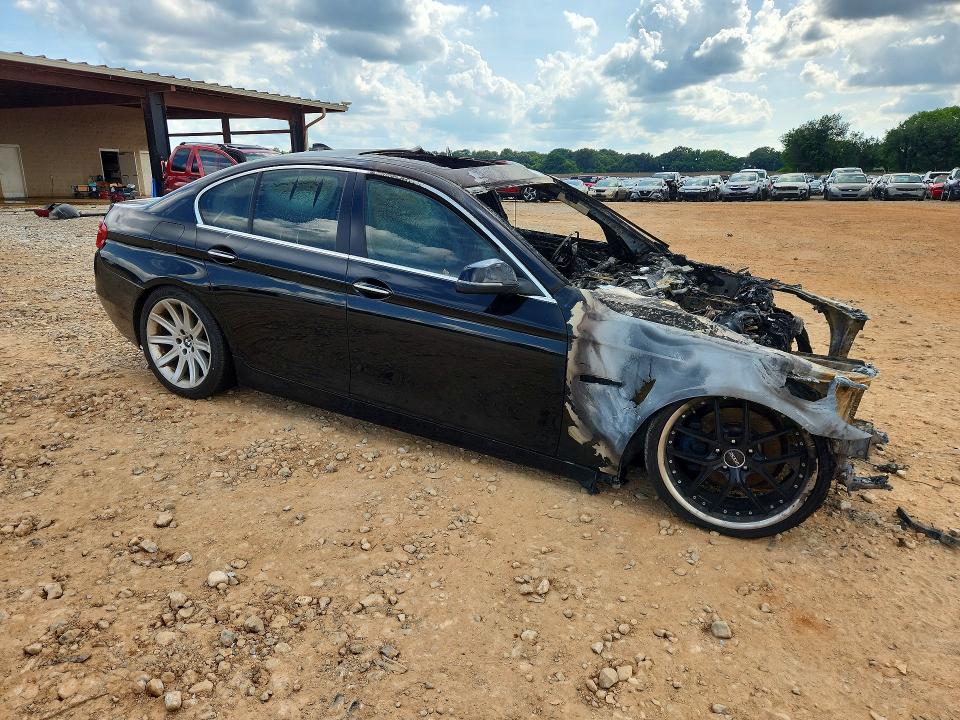 Photo 4 from auction – 2016 BMW 528 with VIN WBA5A7C54GG146273