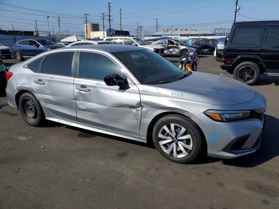 Photo 4 from auction – 2024 HONDA CIVIC with VIN 2HGFE2F2XRH566516