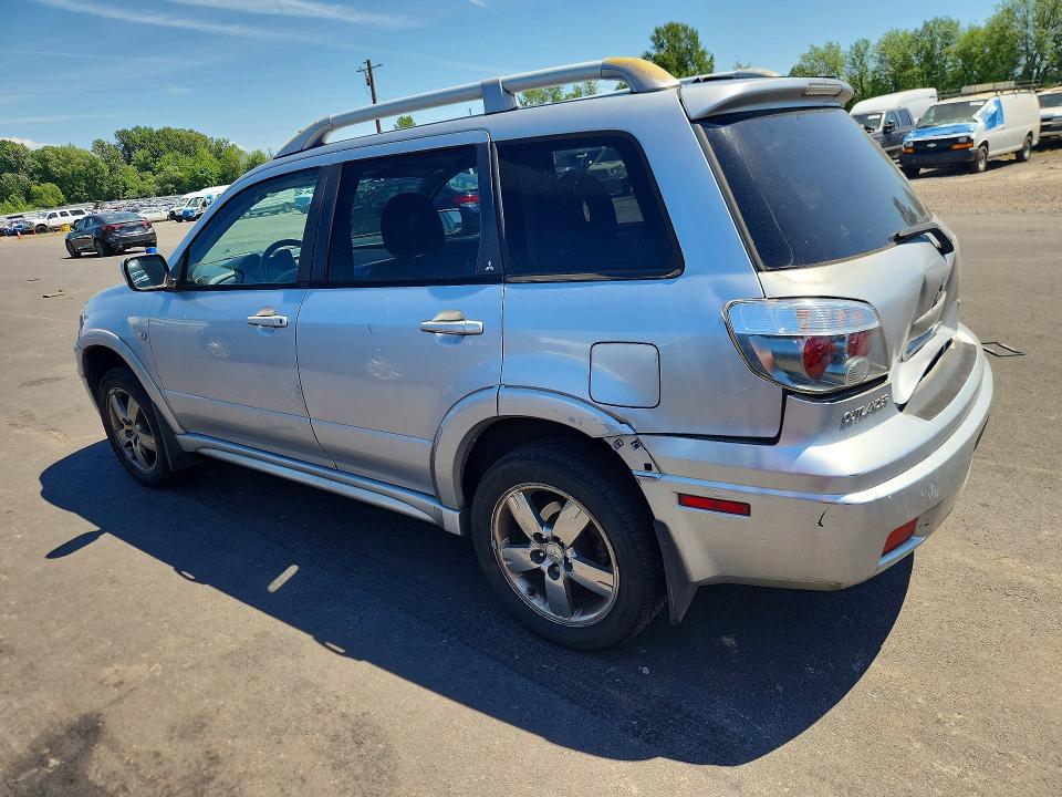 Photo 2 from auction – 2006 MITSUBISHI OUTLANDER with VIN JA4LZ41F46U037643