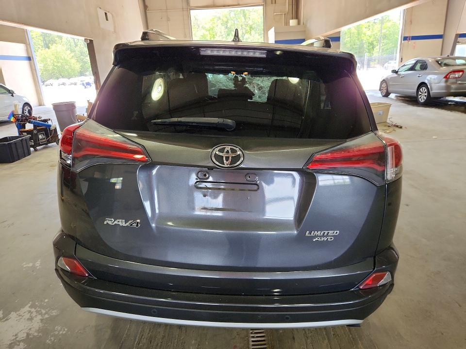 Photo 6 from auction – 2017 TOYOTA RAV4 with VIN JTMDFREV2HD215764