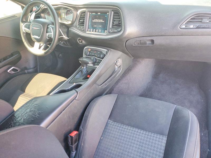 Photo 8 from auction – 2017 DODGE CHALLENGER with VIN 2C3CDZFJ8HH640779