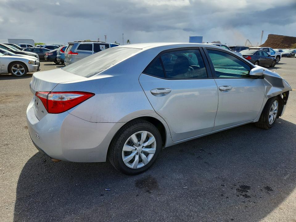 Photo 3 from auction – 2016 TOYOTA COROLLA with VIN 5YFBURHE7GP473802