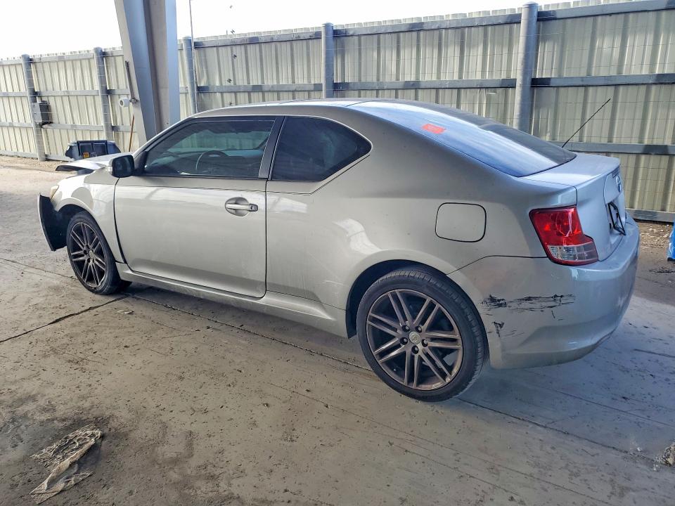 Photo 2 from auction – 2013 SCION TC with VIN JTKJF5C75D3065299