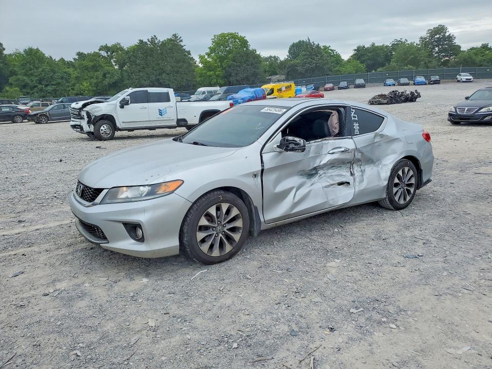 HONDA ACCORD 2013 with VIN 1HGCT1B84DA008715 - Photo from auction