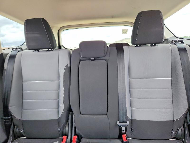 Photo 10 from auction – 2013 FORD ESCAPE with VIN 1FMCU9GX8DUB23600