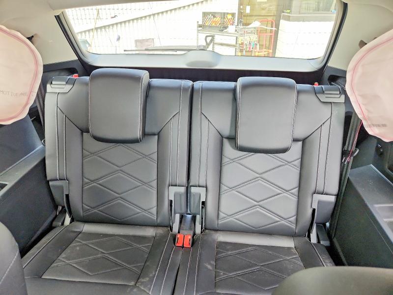 Photo 10 from auction – 2024 VOLKSWAGEN ATLAS with VIN 1V2HR2CA6RC623884
