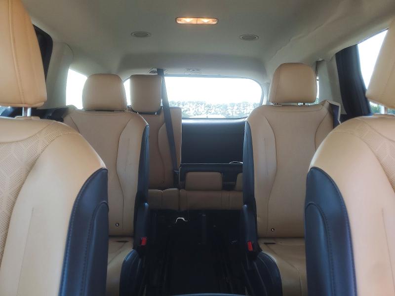 Photo 10 from auction – 2024 KIA CARNIVAL with VIN KNDNB4H38R6441035
