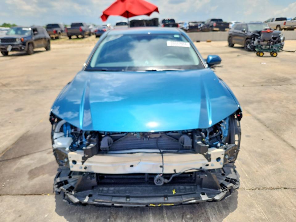 Photo 5 from auction – 2025 TOYOTA CAMRY with VIN 4T1DAACK3SU623640