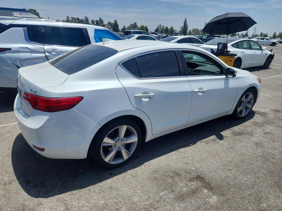 Фото 3 с аукциона – 2014 ACURA ILX с VIN 19VDE1F38EE009921