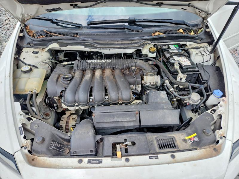 Photo 11 from auction – 2010 VOLVO S40 with VIN YV1390MS8A2510059