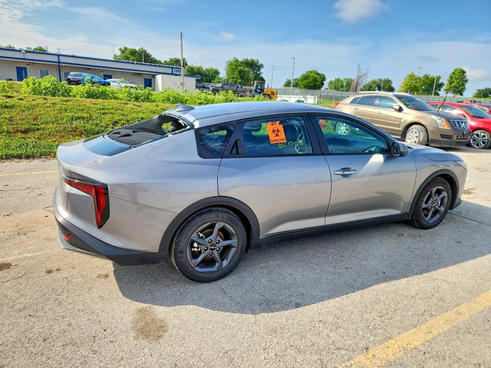 Photo 3 from auction – 2026 KIA K4 with VIN 3KPFT4DE9TE283976