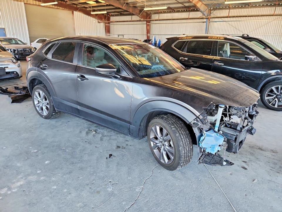 Photo 4 from auction – 2021 MAZDA CX-30 with VIN 3MVDMBBL0MM301944