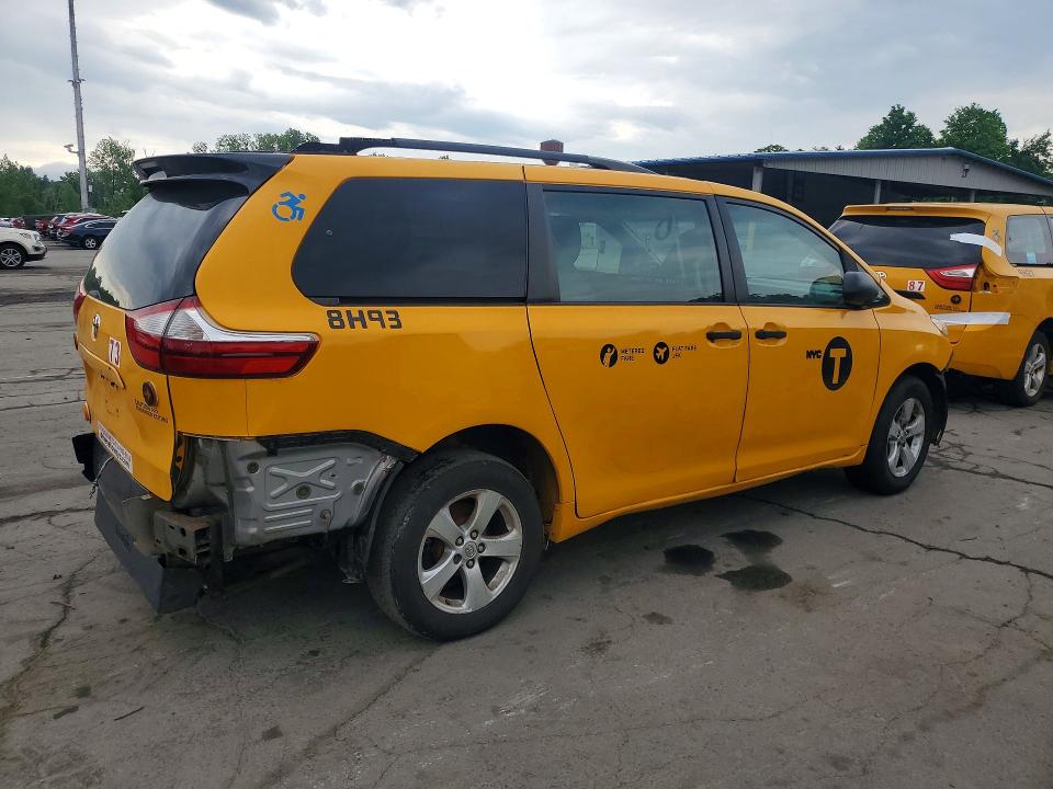 Photo 3 from auction – 2016 TOYOTA SIENNA with VIN 5TDKK3DC4GS763462
