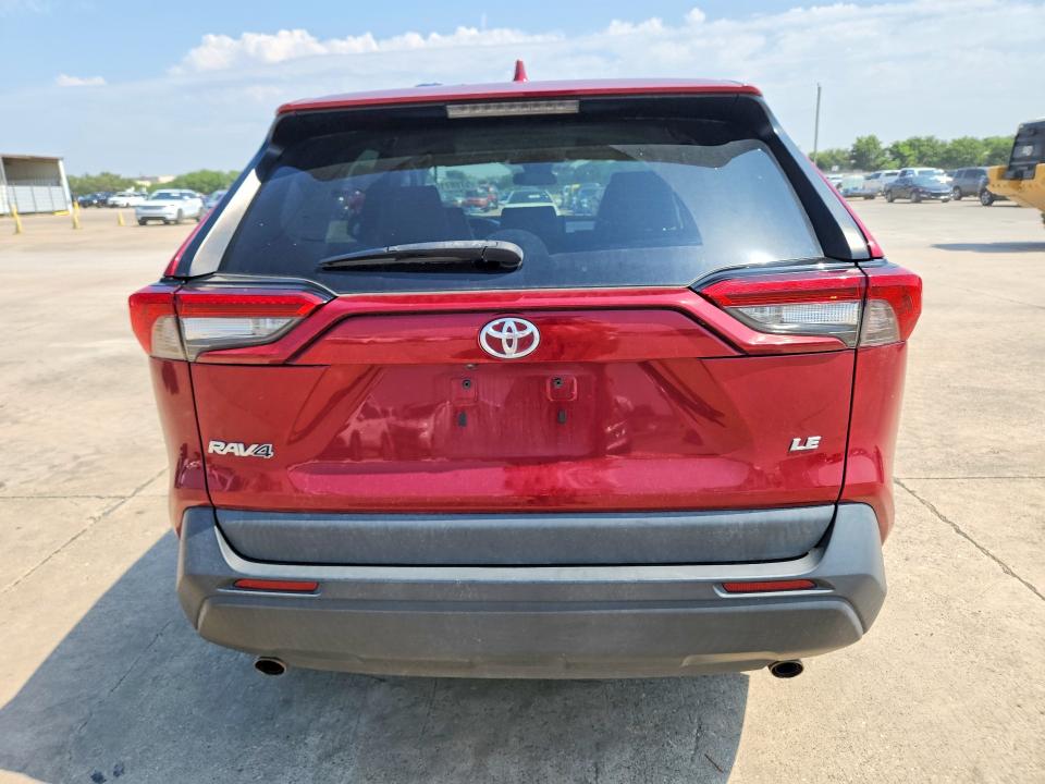 Photo 6 from auction – 2022 TOYOTA RAV4 with VIN 2T3H1RFV1NW194127