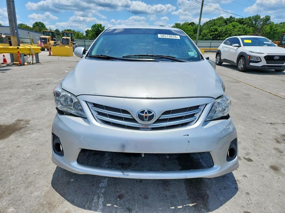 Photo 5 from auction – 2013 TOYOTA COROLLA with VIN 2T1BU4EE8DC944813