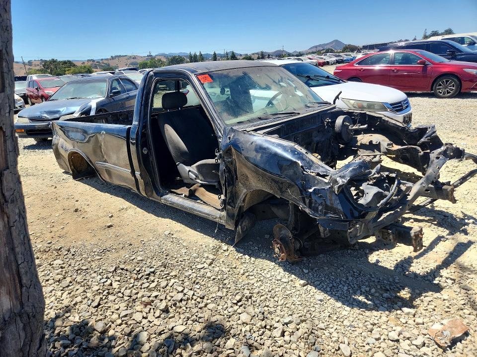 Photo 4 from auction – 2003 TOYOTA TUNDRA with VIN 5TBKT44153S338837