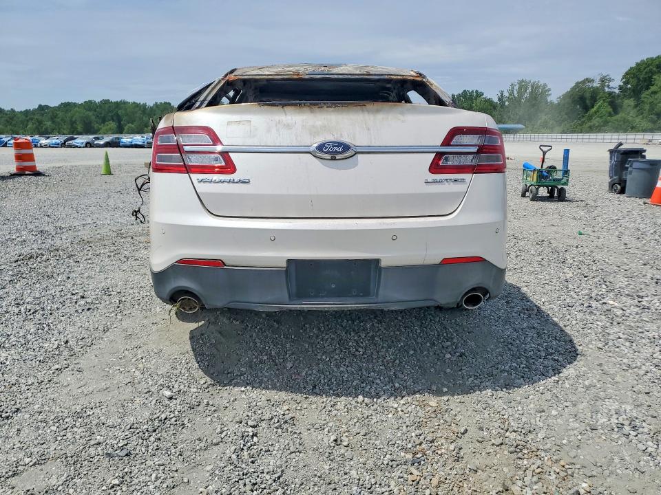 Photo 6 from auction – 2015 FORD TAURUS with VIN 1FAHP2F86FG168853