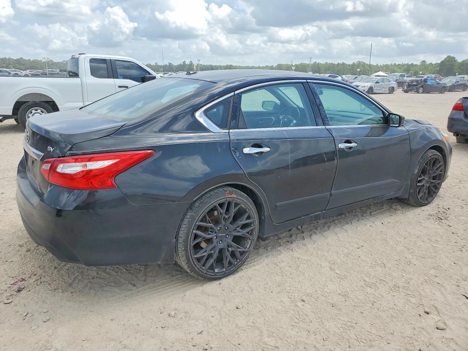 Photo 3 from auction – 2016 NISSAN ALTIMA with VIN 1N4AL3AP8GC132835