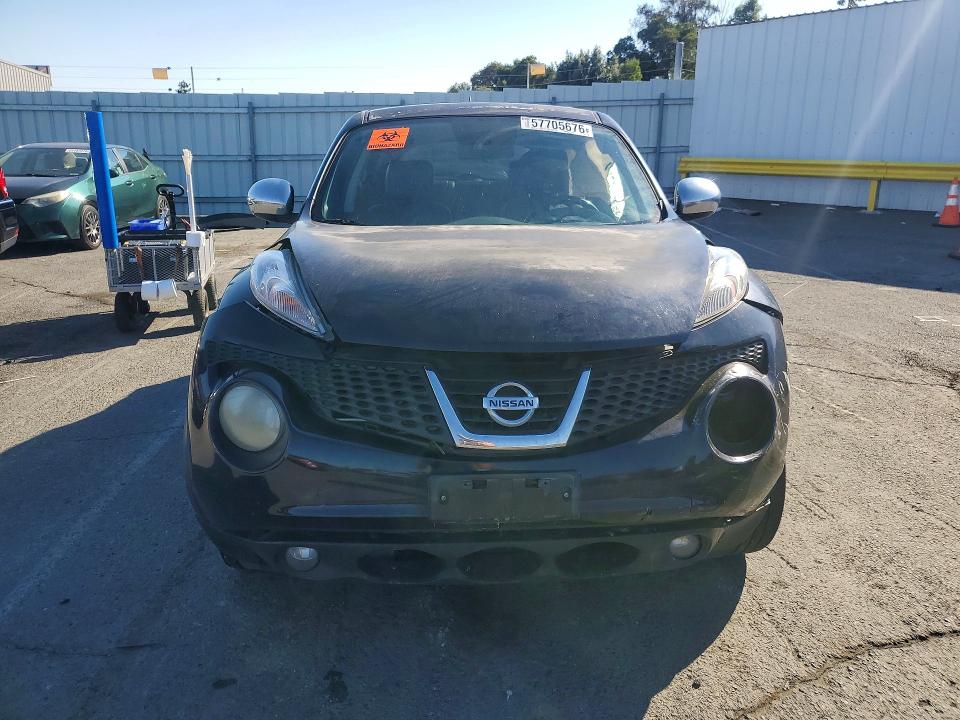 Photo 5 from auction – 2013 NISSAN JUKE with VIN JN8AF5MV9DT217769