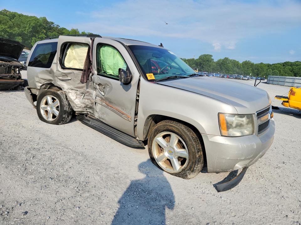 Photo 4 from auction – 2007 CHEVROLET TAHOE with VIN 1GNFK13097J103032