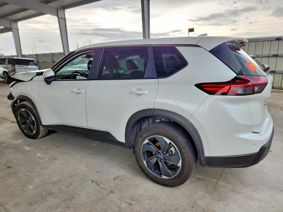 Photo 2 from auction – 2024 NISSAN ROGUE with VIN 5N1BT3BB9RC690516