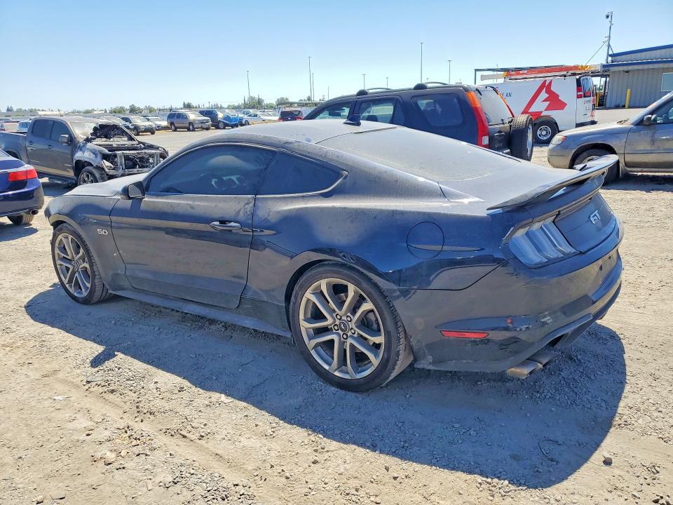 Photo 2 from auction – 2021 FORD MUSTANG with VIN 1FA6P8CF0M5110551