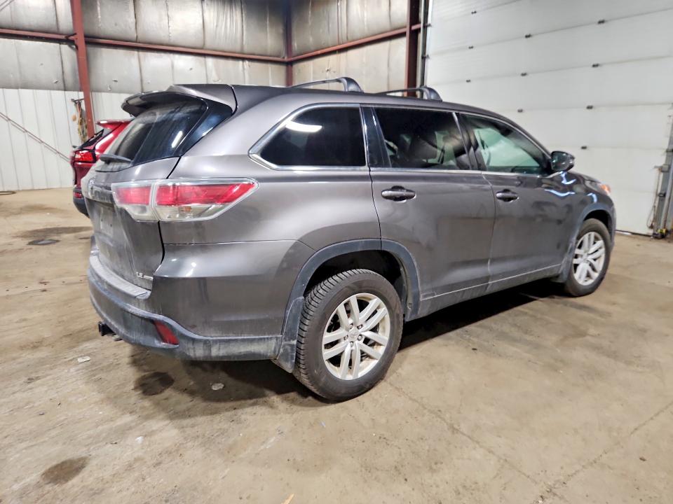 Foto 3 de la subasta – 2014 TOYOTA HIGHLANDER con VIN 5TDBKRFH5ES020155