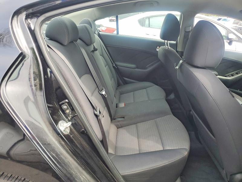 Photo 10 from auction – 2018 KIA FORTE with VIN 3KPFL4A74JE242500