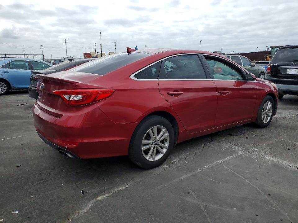 Photo 3 from auction – 2015 HYUNDAI SONATA with VIN 5NPE24AF3FH147354