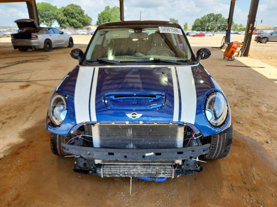 Photo 5 from auction – 2008 MINI COOPER with VIN WMWMF73568TT90142