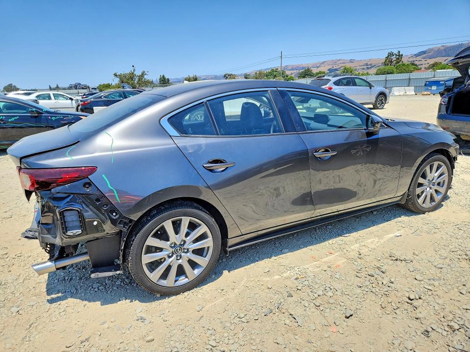 Photo 3 from auction – 2026 MAZDA 3 with VIN JM1BPACLXT1868196