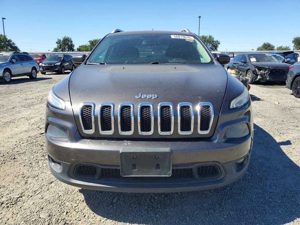 Photo 5 from auction – 2014 JEEP CHEROKEE with VIN 1C4PJMCS2EW297017