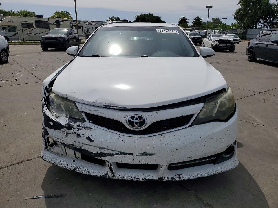 Photo 5 from auction – 2014 TOYOTA CAMRY with VIN 4T1BF1FK5EU442578