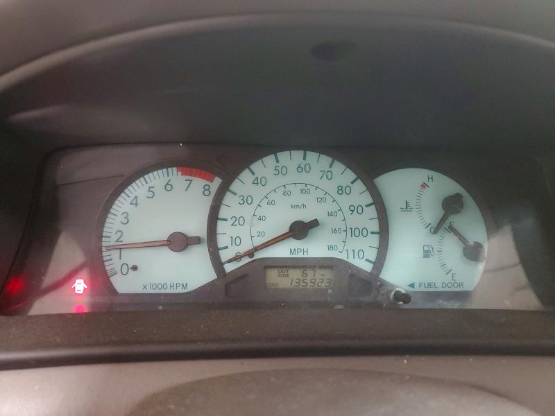 Photo 9 from auction – 2003 TOYOTA COROLLA with VIN JTDBR32E830045393