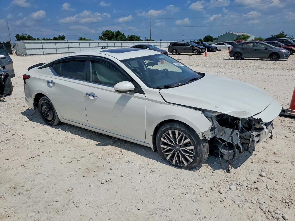 Photo 4 from auction – 2023 NISSAN ALTIMA with VIN 1N4BL4DVXPN391237